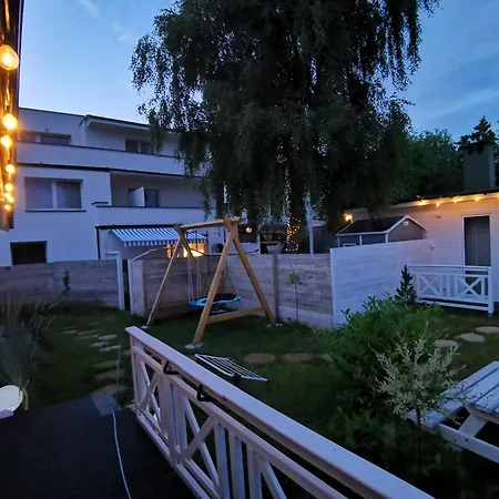 Willa Bloom Rewa Exterior photo